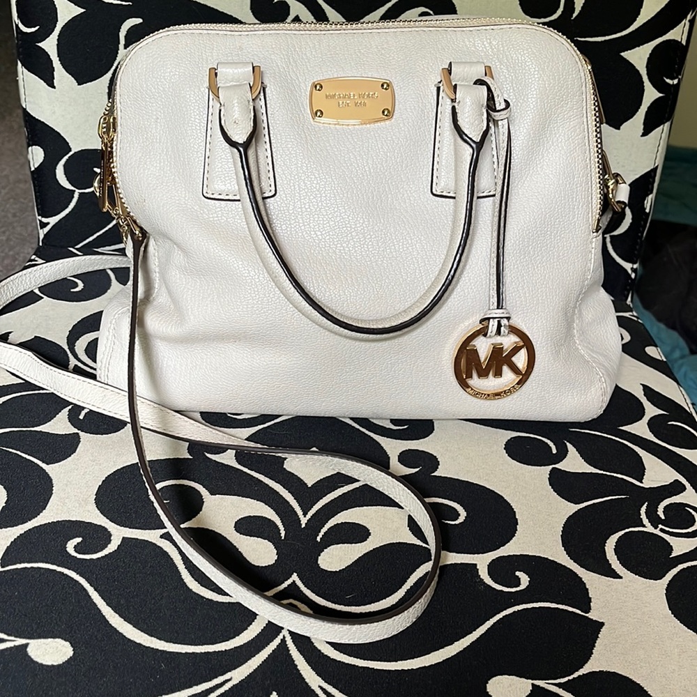 Michael Kors Shoulder Hand Bag